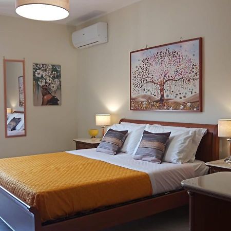 Lorenzo Guest Suite With Free Private Parking-- Cantieri Culturali Palermo Zewnętrze zdjęcie